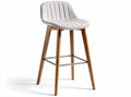 Sgabello da bar in pelle marrone con struttura in metallo 45 x 40 x 100cm